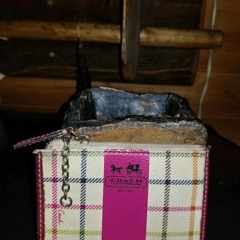 Coach. Sold on Cericari